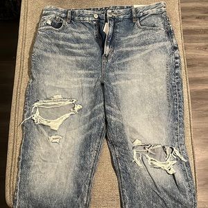 AE mom jeans